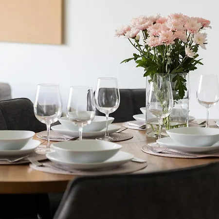 Luxurious And Modern Apartments In Warsaw City Center With Parking By Renters Prestige Exterior photo