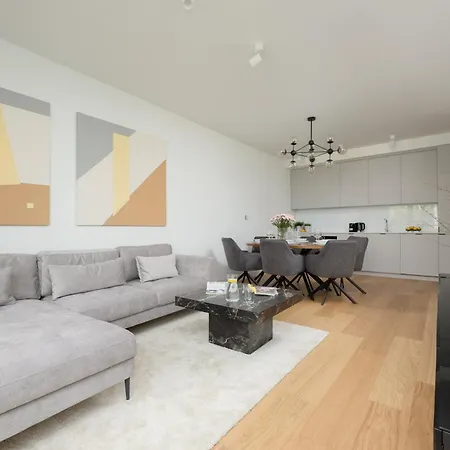 Luxurious And Modern Apartments In Warsaw City Center With Parking By Renters Prestige Exterior photo