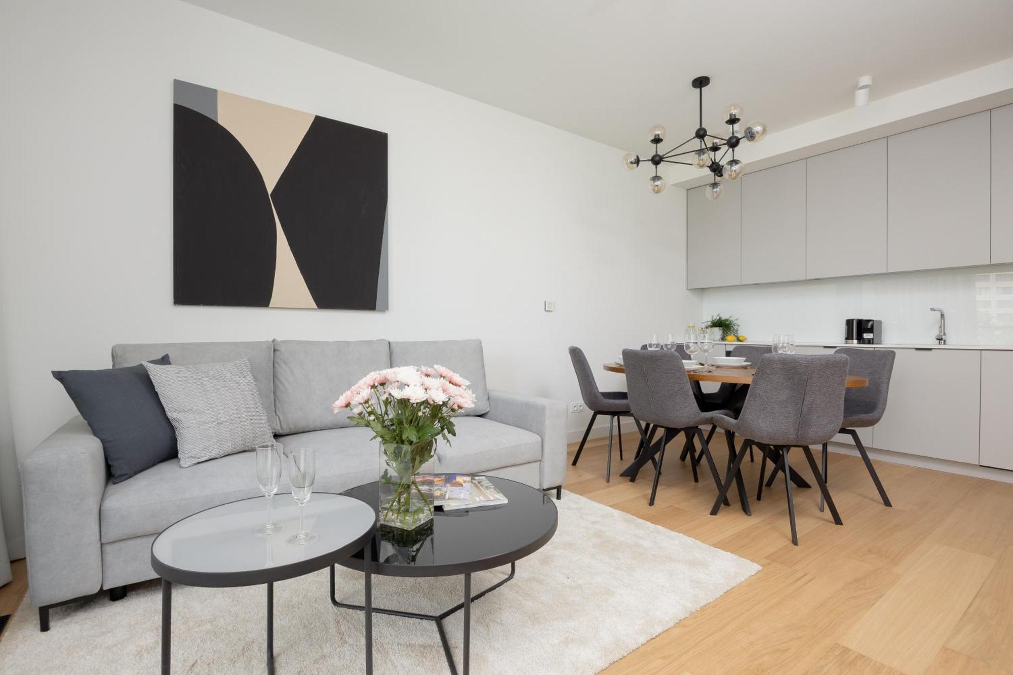 Luxurious And Modern In Center With Parking By Renters Prestige Varsovia