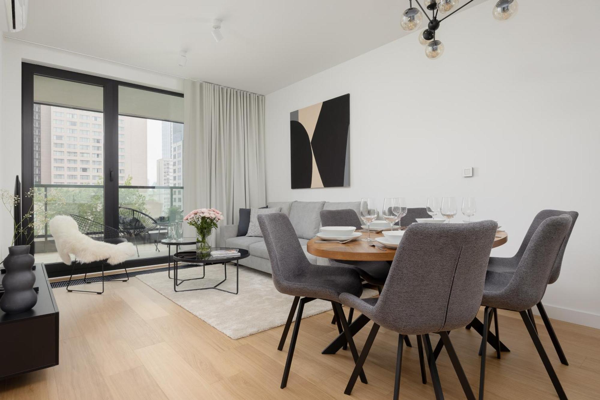 Luxurious And Modern In Center With Parking By Renters Prestige Varsovia