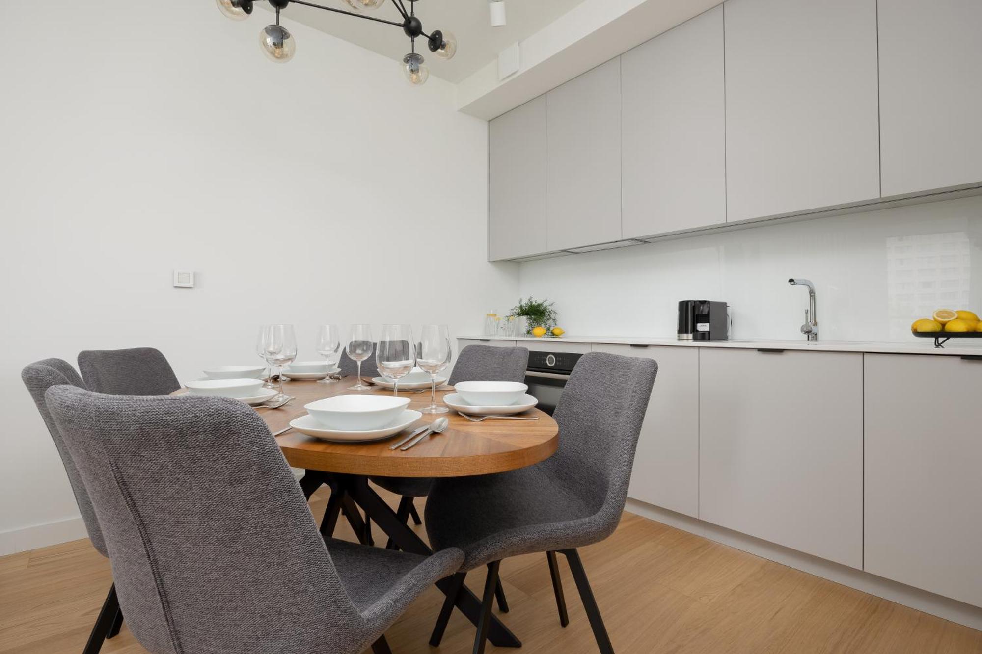 Luxurious And Modern In Center With Parking By Renters Prestige Apartamento *