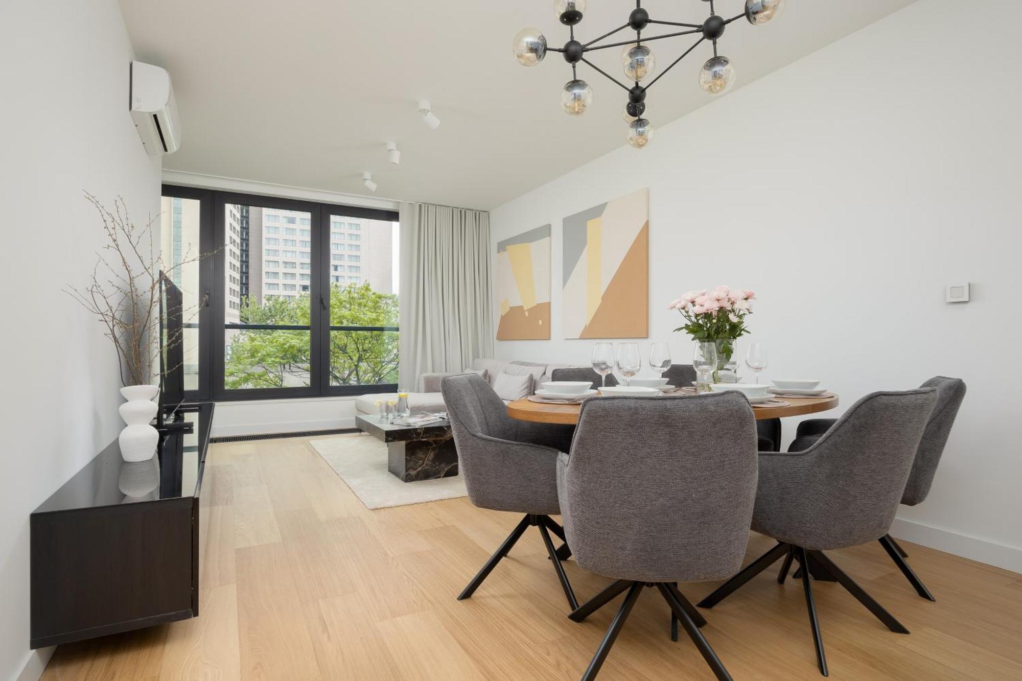 Apartamento Luxurious And Modern In Center With Parking By Renters Prestige *